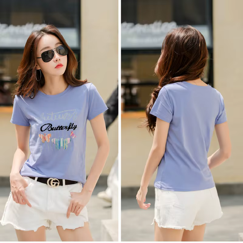 T-shirt manches courtes col rond, ample et brillant, en coton, avec lettres imprimées de papillons,
