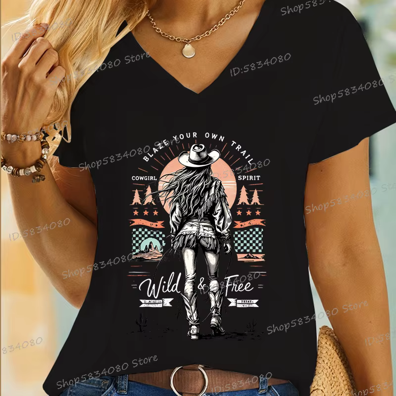 Rétro Cowgirl sauvage et gratuit imprimé T-shirt Vintage désert Cowgirl chemise conception col en v