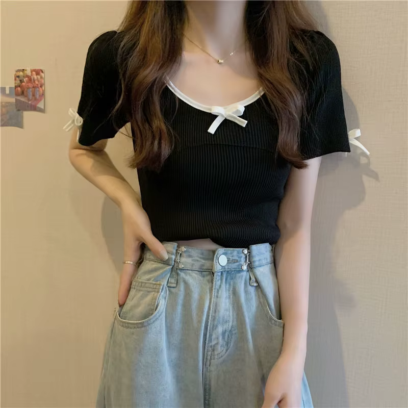 T-shirt français à manches courtes pour femmes, haut de gamme, à la mode, clavicule, Design, Niche, 