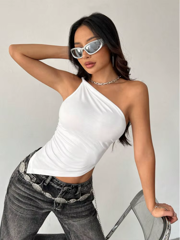 2025 nouveau T-Shirt femme décontracté à la mode couleur unie simple épaule asymétrique haut ajusté 