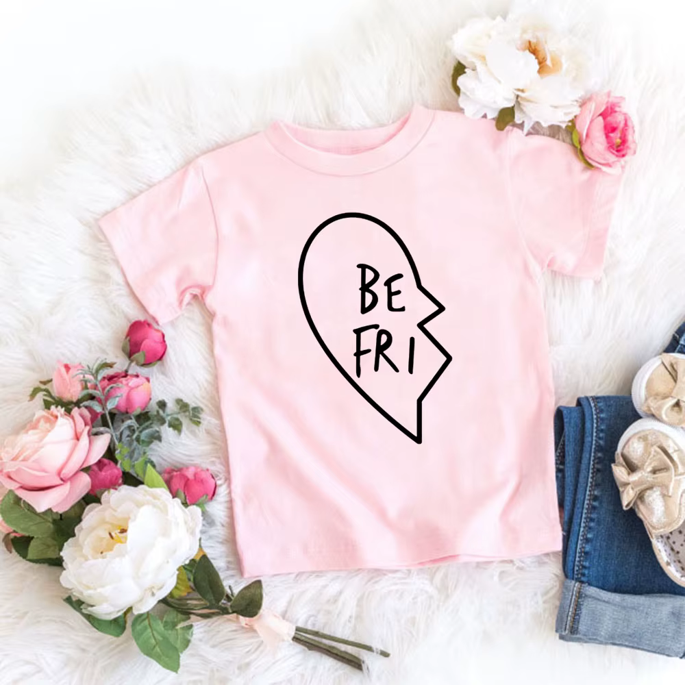 T-shirt unisexe à manches courtes, vêtements pour enfants, estival et à la mode, avec image de cœur,