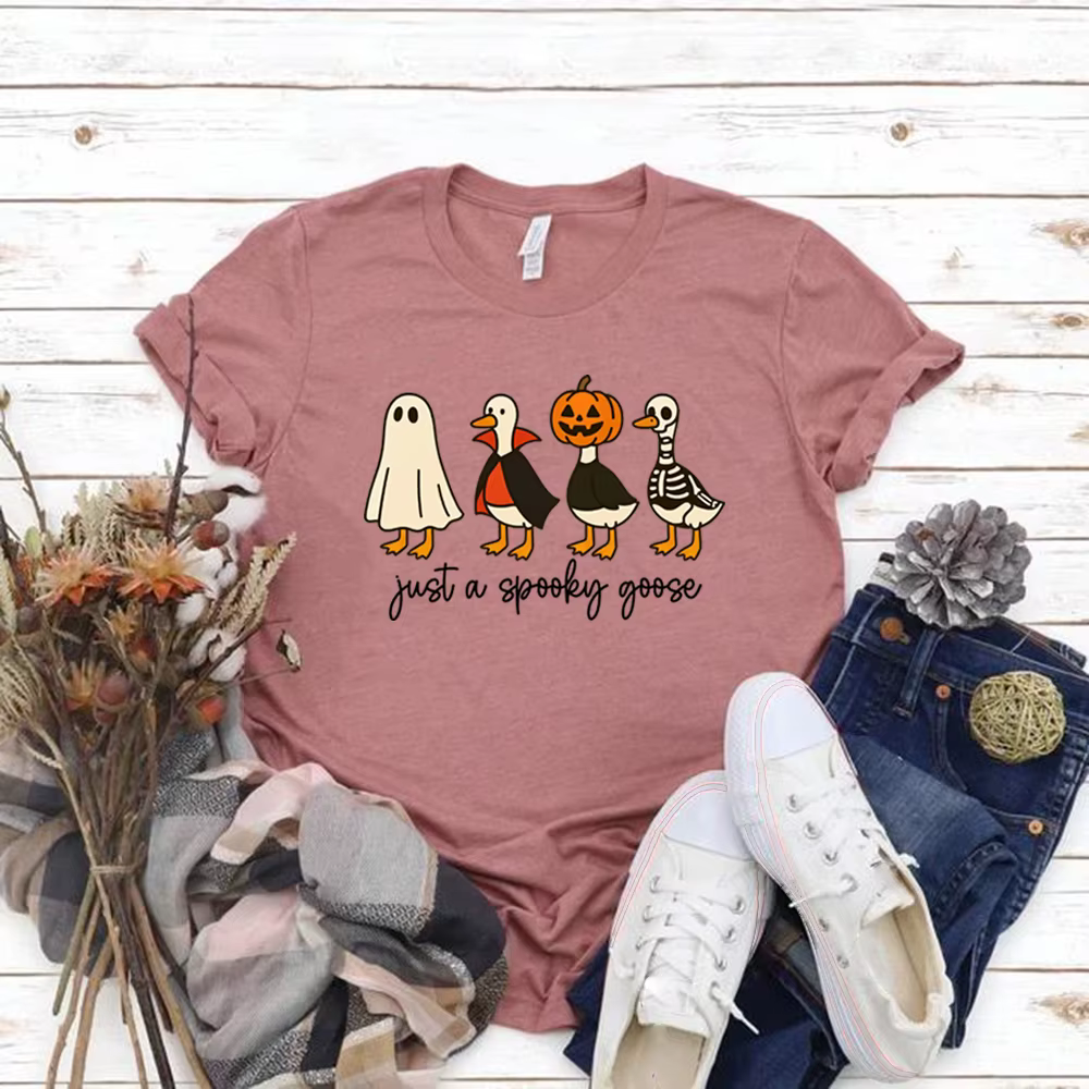 Juste une oie effrayante T-shirt drôle Halloween oie T-shirt hommes femmes à manches courtes t-shirt