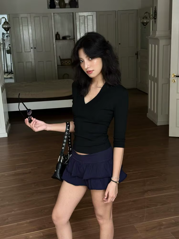 Yedinas col en v Streetwear noir T-shirt femmes vêtements demi manches mode coréenne mince été hauts