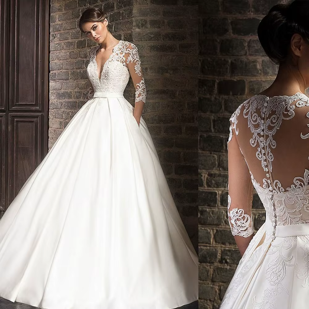 Robe de Mariée Élégante en Dentelle, Demi-Manches, Col en V, avec Traîne et Poches, Personnalisée, 2