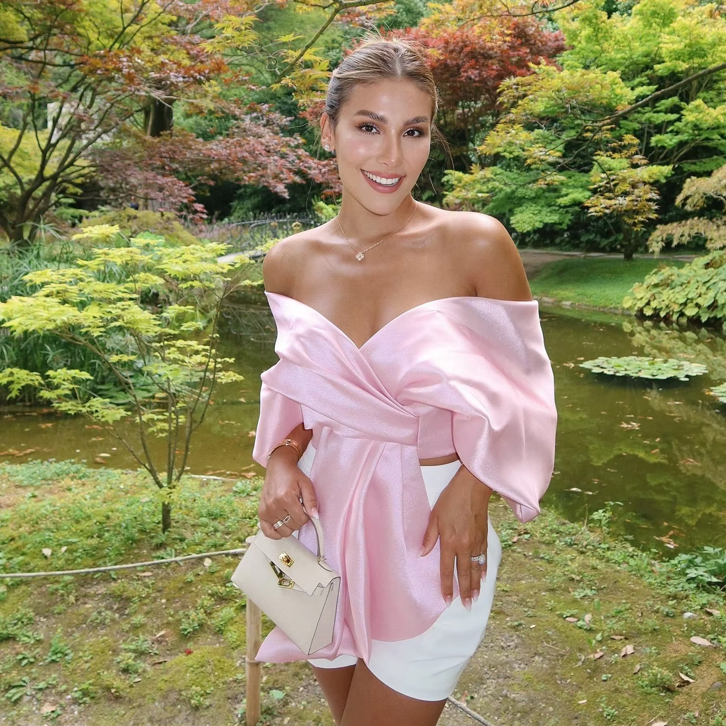 Haut court en satin rose clair avec mancherons pour femme, mini top tendance pour fille, tendance