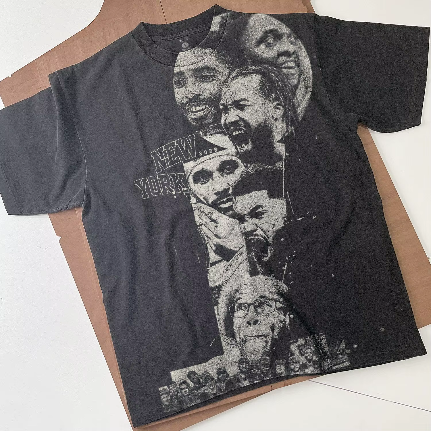 T-shirt artisanal décoloré noir délavé pour les championnats de basketball de New York 2026 : Coton 
