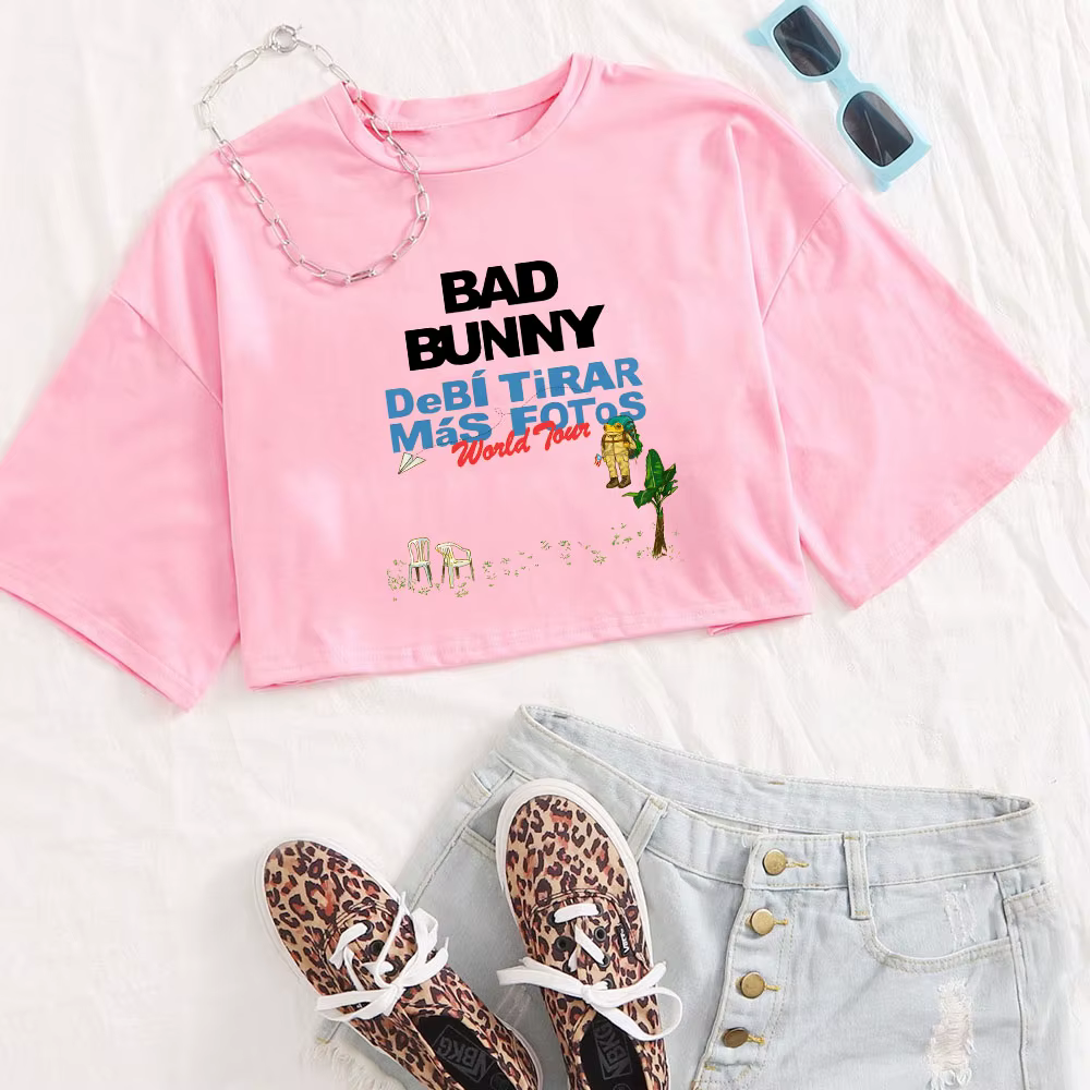 T-shirt Bad Bunny Tour 2025-2026 pour femme, col rond, manches courtes, crop top, cadeau pour les fa