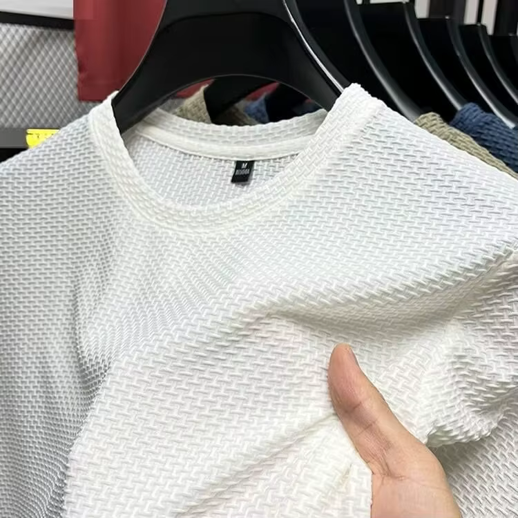 Maille glace soie T-shirt hommes à manches courtes col rond nouveau T-manches hommes bas chemise été