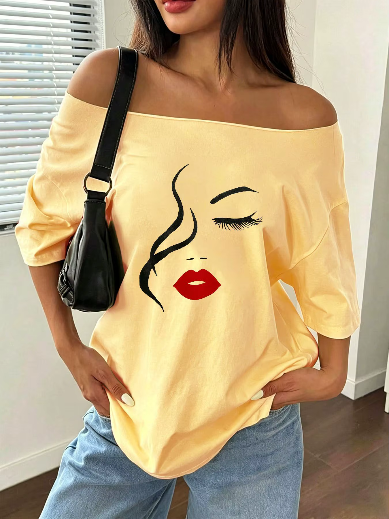 Plus Size Women's Abstract Art Face Print T-Shirt, Bold Red Lips and Eye Graphic Tee, 100% Cotton Sh