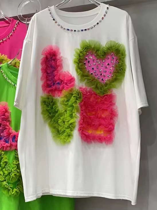 T-shirt d'amour de couture de maille de biscuits exquis pour des femmes, haut décontracté tout assre