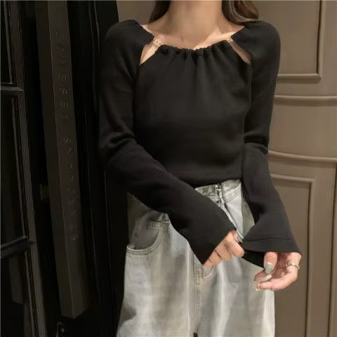 T-shirt à manches longues pour femmes au printemps et en automne 2025, nouveau Design de pull tricot