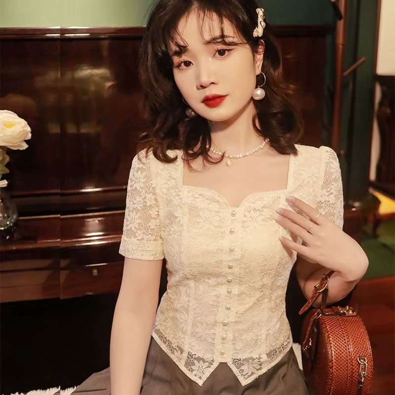 Haut femme avec manches courtes dentelle chemises et chemisiers pour femmes Beige fin élégant jeunes