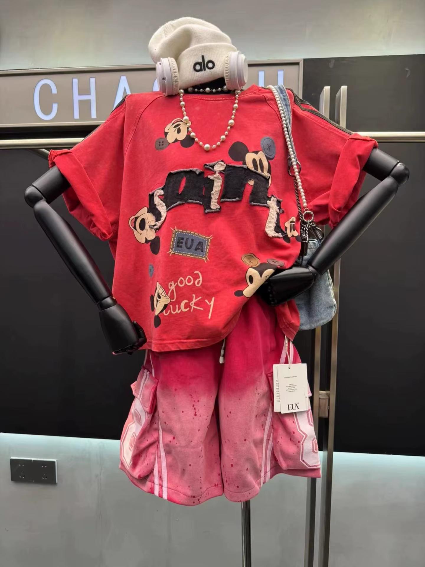 Nouveau T-shirt imprimé à manches courtes pour femme, coupe décontractée, style designer, haut court