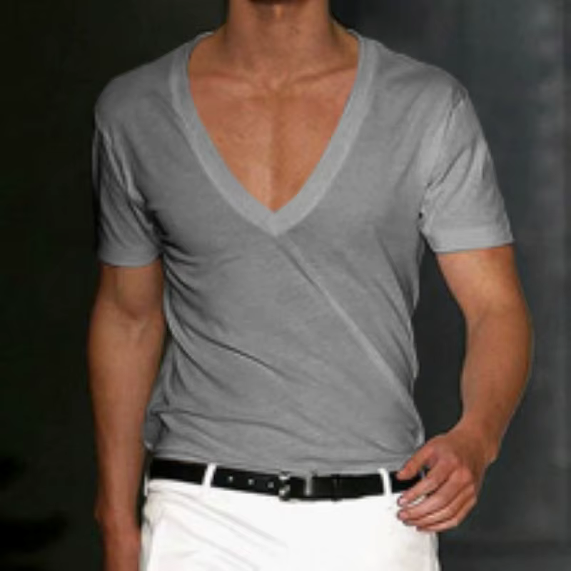 T-shirt basique blanc à manches courtes et col en V profond pour hommes