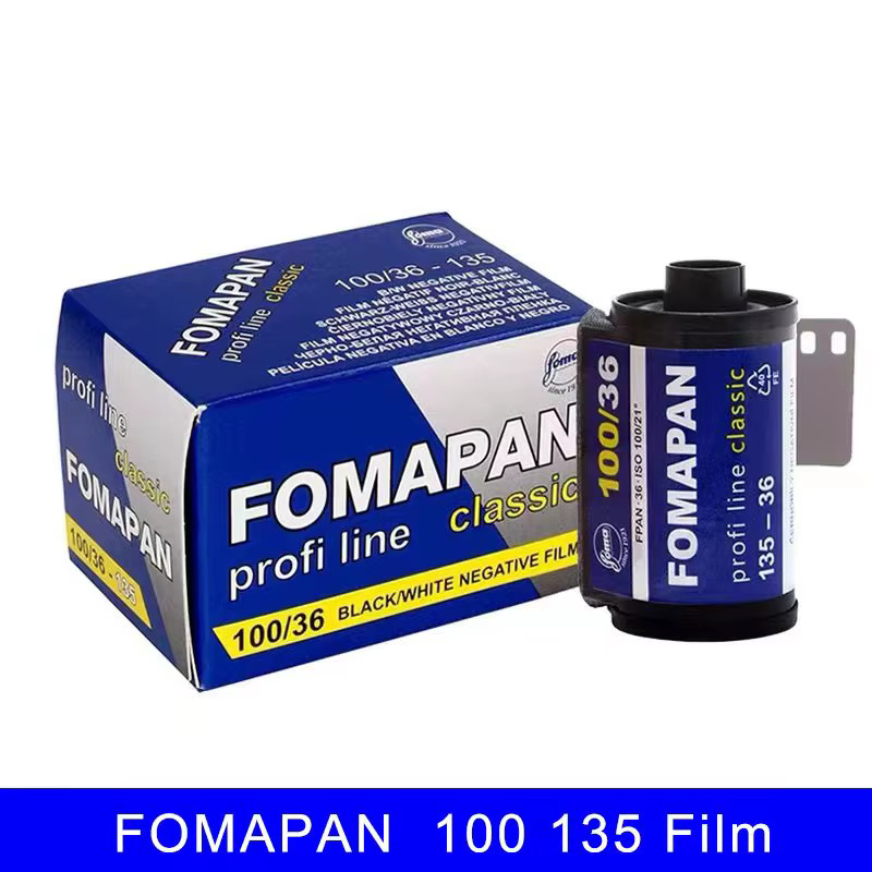 Film Négatif Noir et Blanc Classique Fomapan 100 Original 135 35mm 36 Expositions par Rouleau