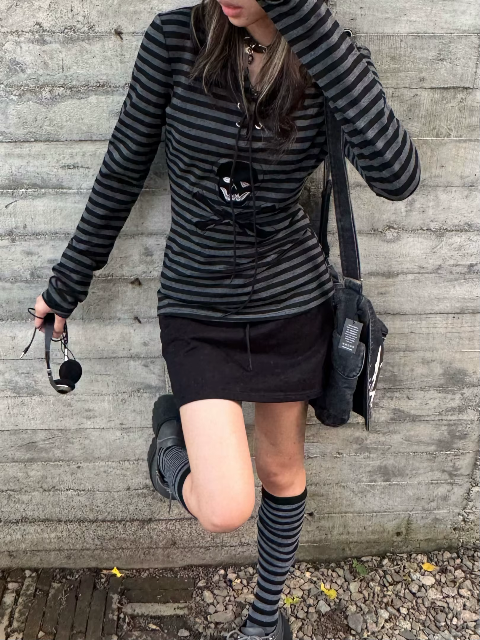 Tonngirls gothique rétro T-shirt femmes à lacets rayé chemise décontractée Y2k Vintage imprimé graph