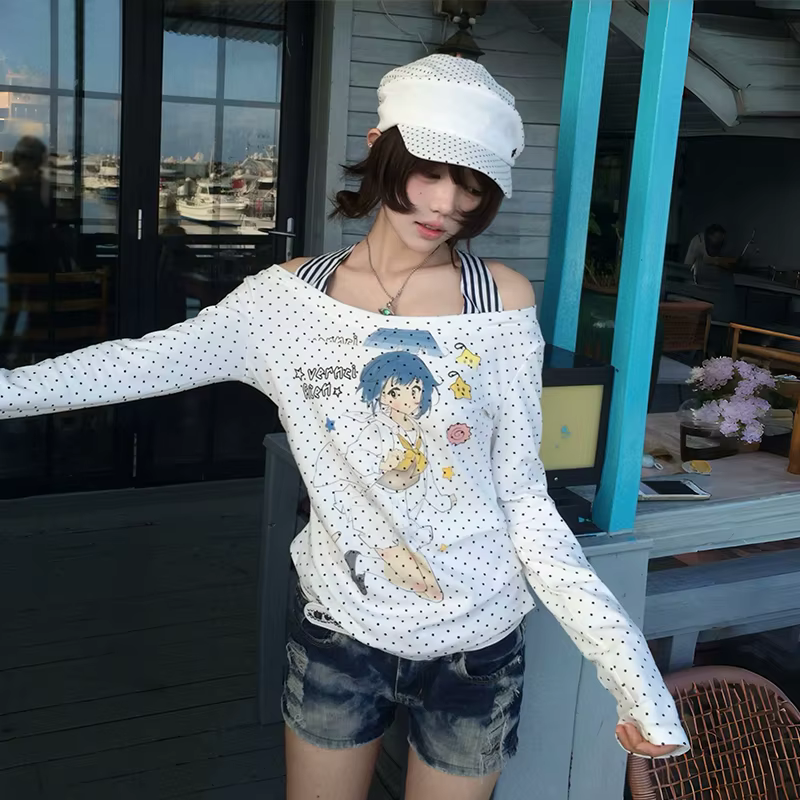 Karrram japonais Y2k Anime imprimé T-shirt 2000s Cutecore épaules nues hauts Vintage Harajuku à manc