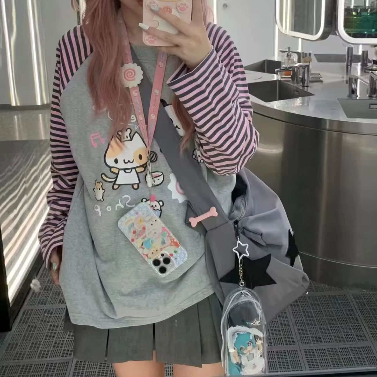 Japon Kawaii doux femmes T-Shirt col rond rayure Patchwork à manches longues dessin animé imprimé pu