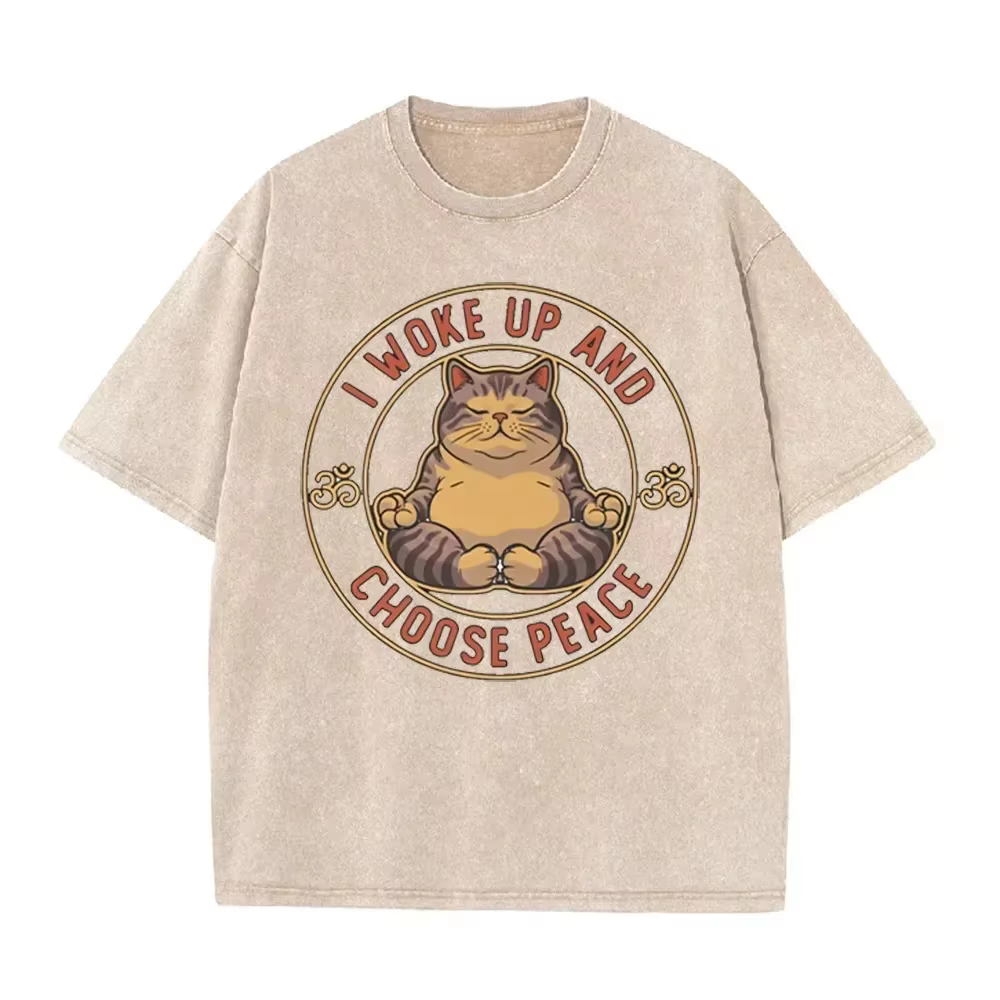 T-shirt décontracté beige délavé style vintage « I Woke Up And Choose Peace Meditation Cat »
