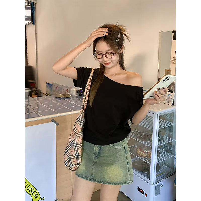 T-Shirt à épaules dénudées pour femmes, haut à manches courtes, ample et amincissant, nouveau Style,