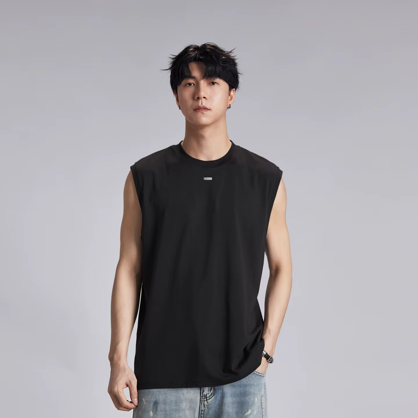 Débardeur uni pour homme avec logo métallique, col rond, coupe ample, sans manches, protection solai