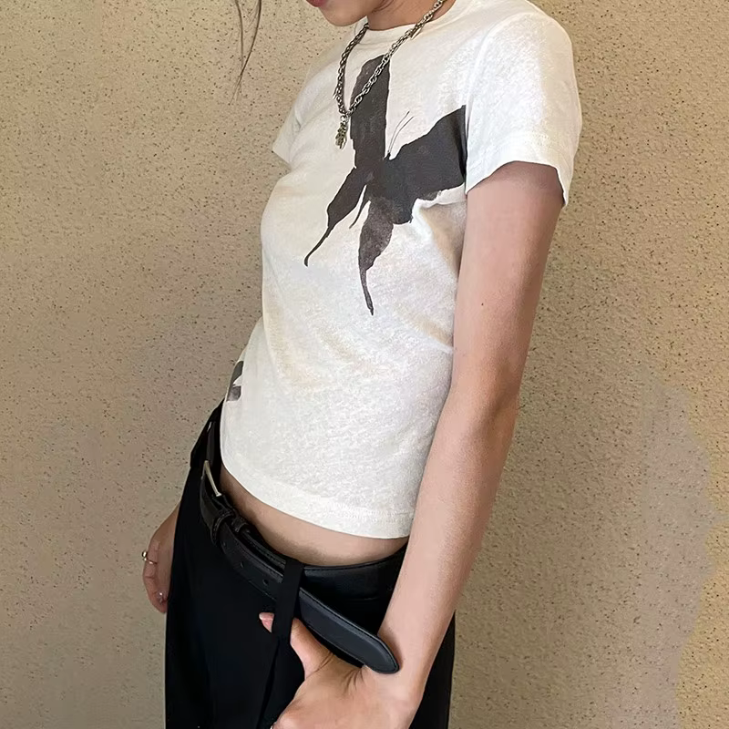 Karrcat-T-shirt imprimé papillon gothique à manches courtes, haut court grunge, t-shirt punk vintage