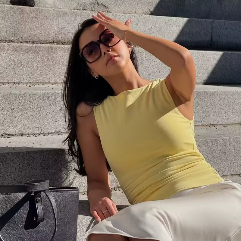 MUJER jaune froncé haut femme asymétrique débardeurs hauts pour femmes 2025 été haut sans manches fe