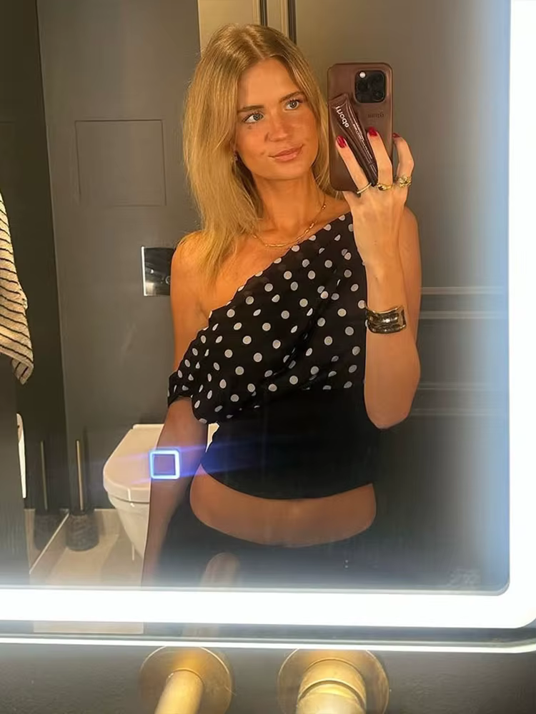 T-Shirts imprimés à pois pour femmes, tendance d'été, col incliné, épaules dénudées, dos nu, mode de