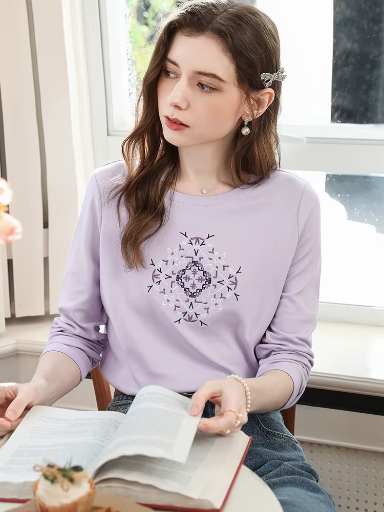 Je crois que vous T-shirt brodé à manches longues pour femmes 2025 automne violet mince haut décontr