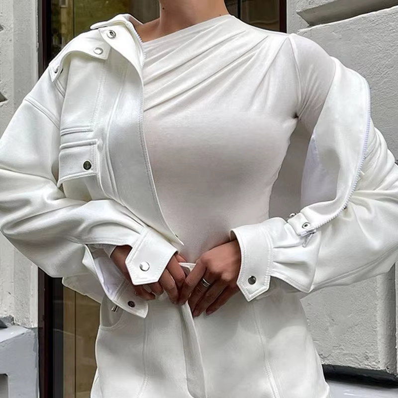 T-shirt basique à manches longues pour femmes, haut court, col oblique, monochromatique, streetwear 