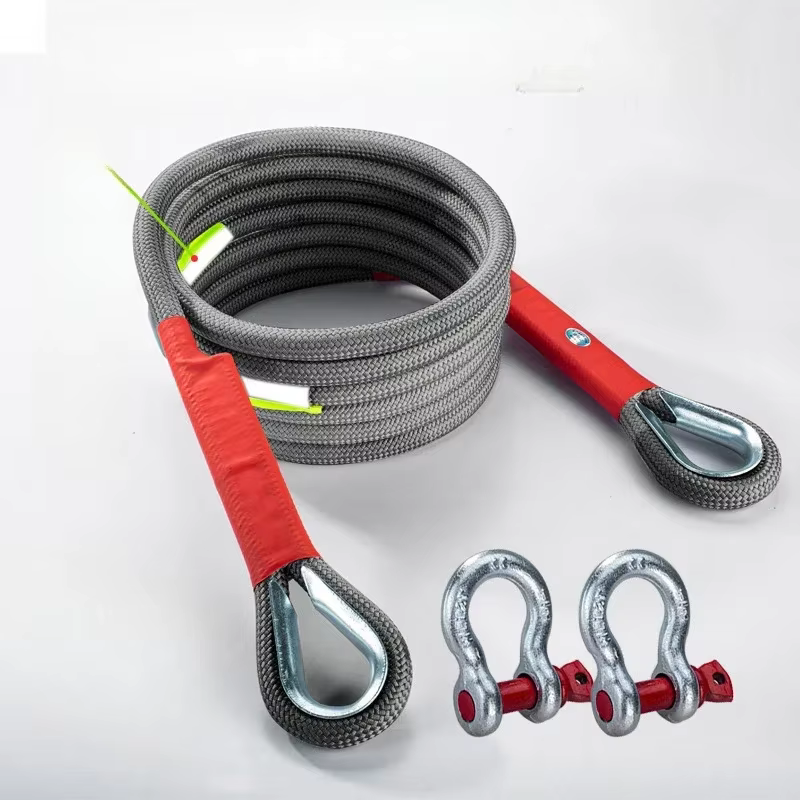 Corde de remorquage pour voiture
