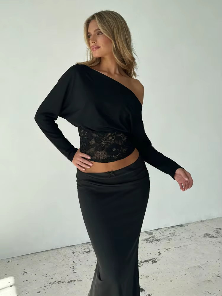 T-shirts à col incliné pour femmes
