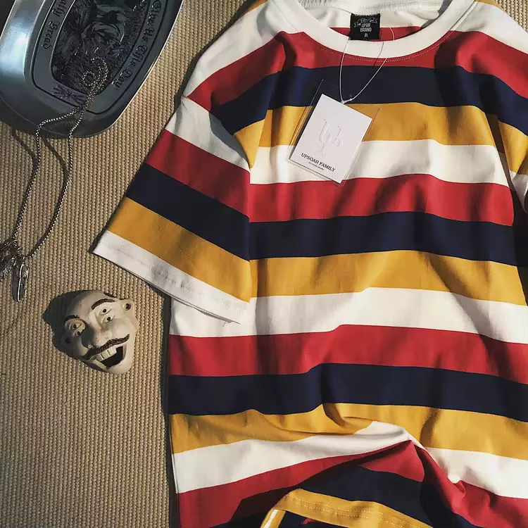 T-shirt rayé vintage tendance pour hommes