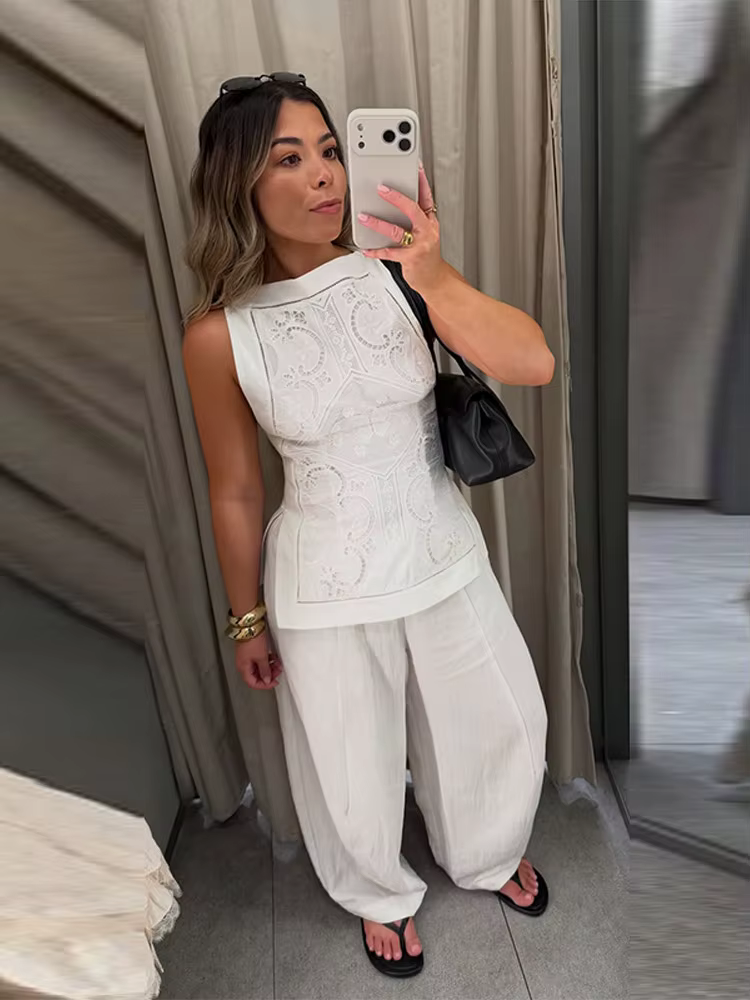 Débardeur brodé vintage pour femme