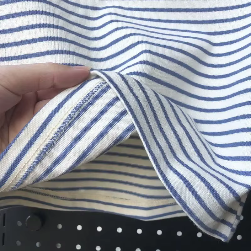 T-shirt à manches courtes et col Polo pour femmes