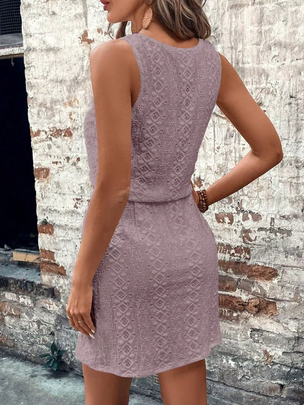 Robe sans manches avec ceinture pour femmes