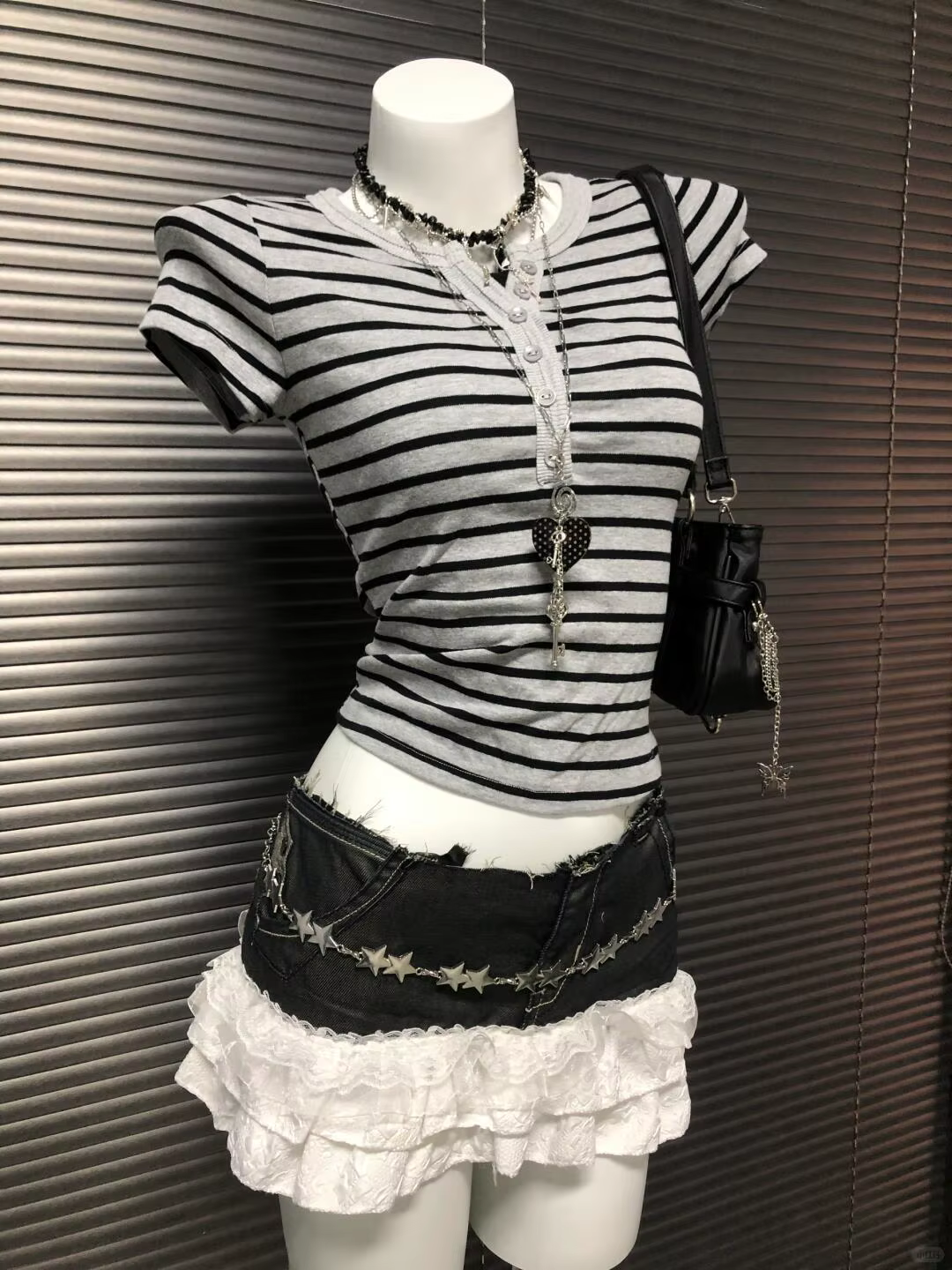 T-shirt à manches courtes pour femme