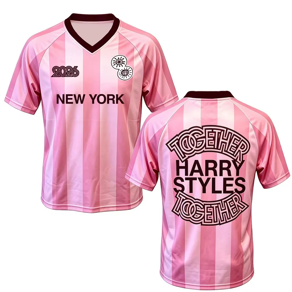 Nouveau Maillot de Foot Rose Harry Styles Together Tour 2026 – Arrivages Chemises Homme Femme Été Col V Respirant en Maille Unisexe TOP