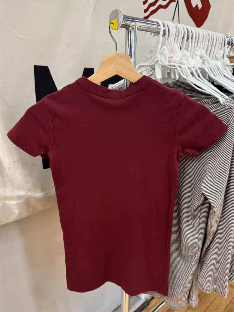 T-shirts slim pour femme avec appliques lettres bordeaux
