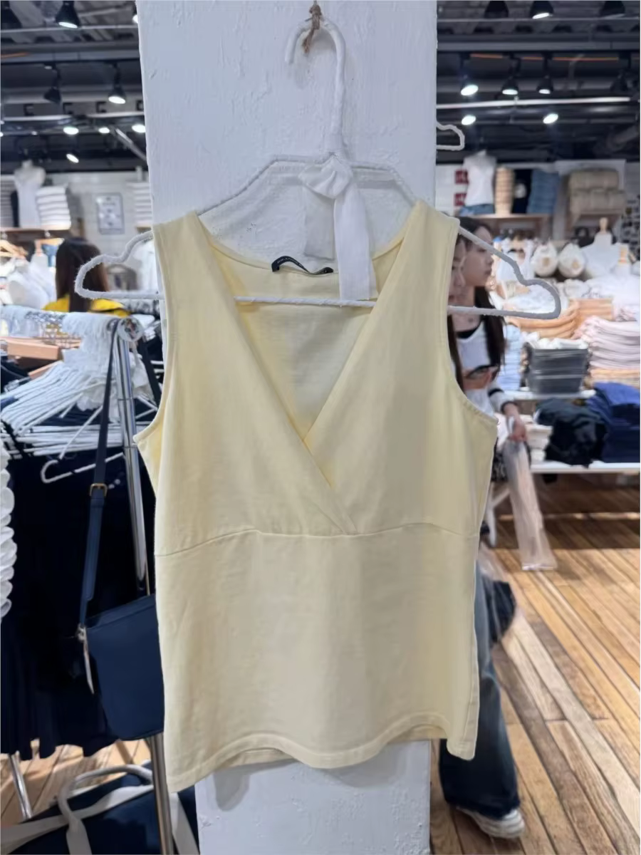 Jaune mince col en v débardeur femmes été décontracté Simple coton sans manches gilet propre fille Preppy Style doux basique Camis OOTD nouveau