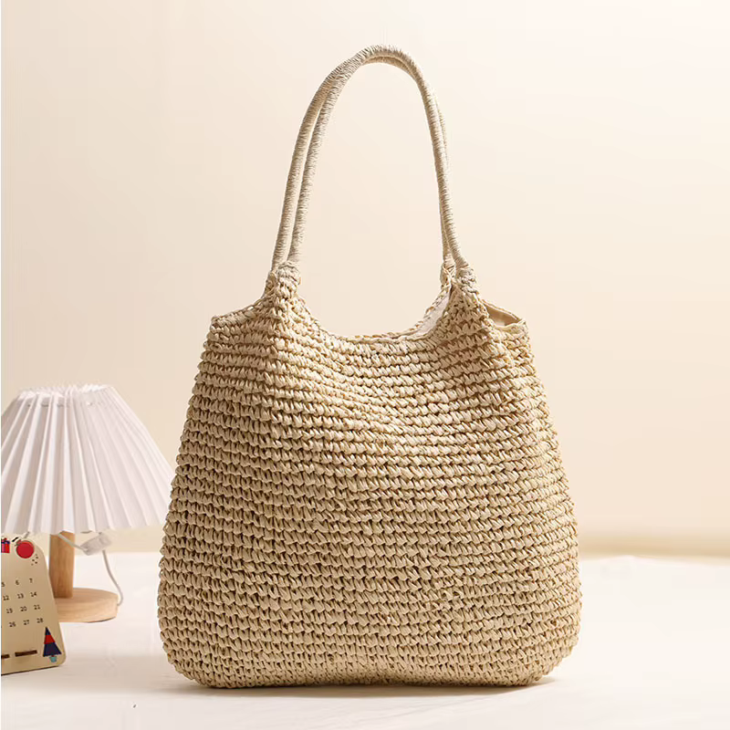 Sac fourre-tout en paille tressé couleur unie
