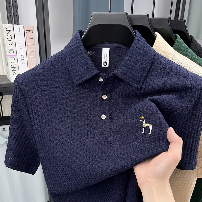 Nouveau Polo Homme Designer Brodé Décontracté Couleur Unie Manches Courtes avec Col Revers T-shirt Tendance Vêtements Décontractés pour Hommes