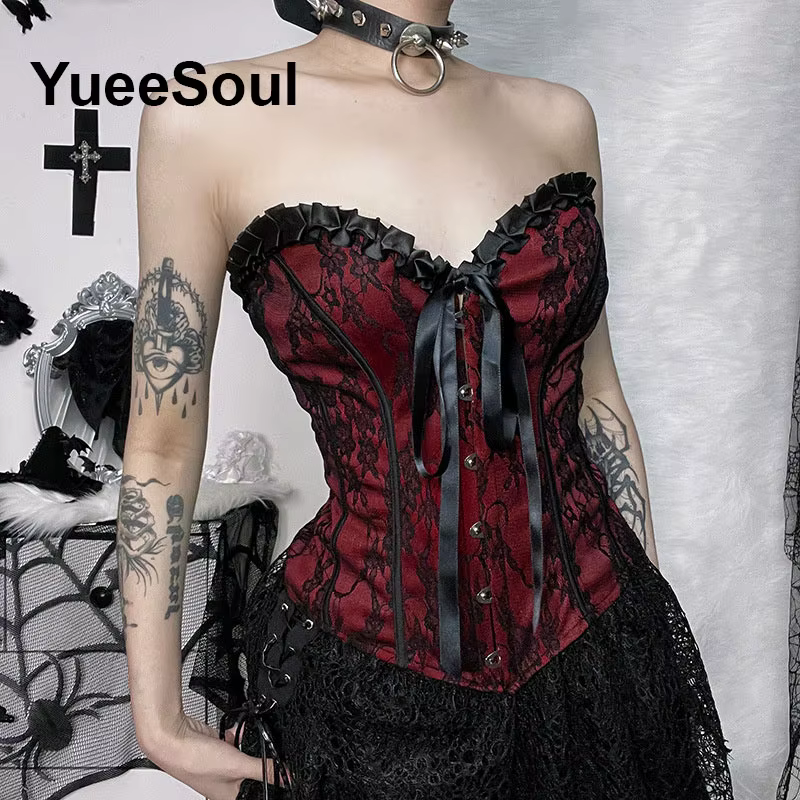 Crop tops gothiques noirs en dentelle et résille