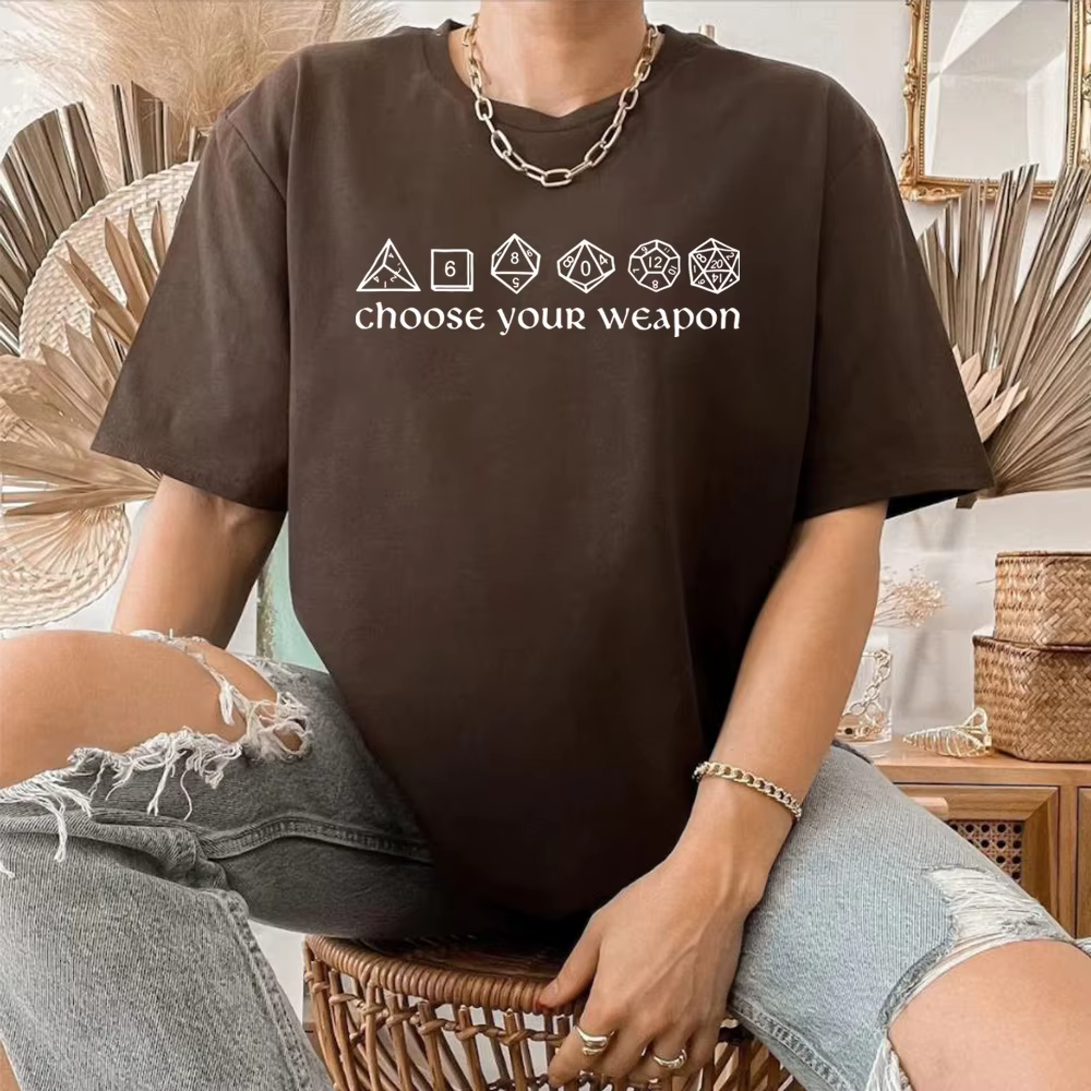 Choisissez votre arme T-shirt drôle DnD dés chemise jeux de société RPG Gaming t-shirts unisexe à manches courtes
