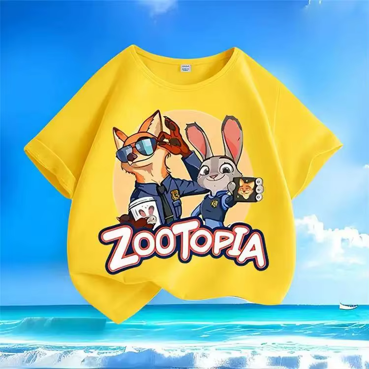 T-shirt à manches courtes pour enfants de petite à moyenne taille