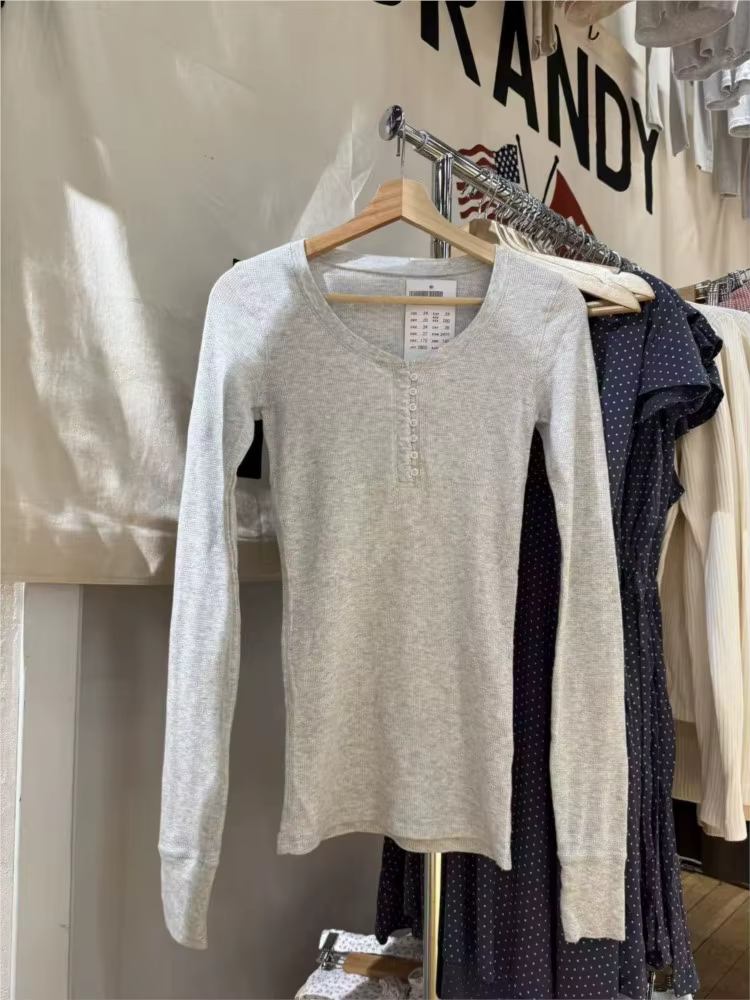Gris gaufre 7 boutons à manches longues T-shirts femmes automne coton