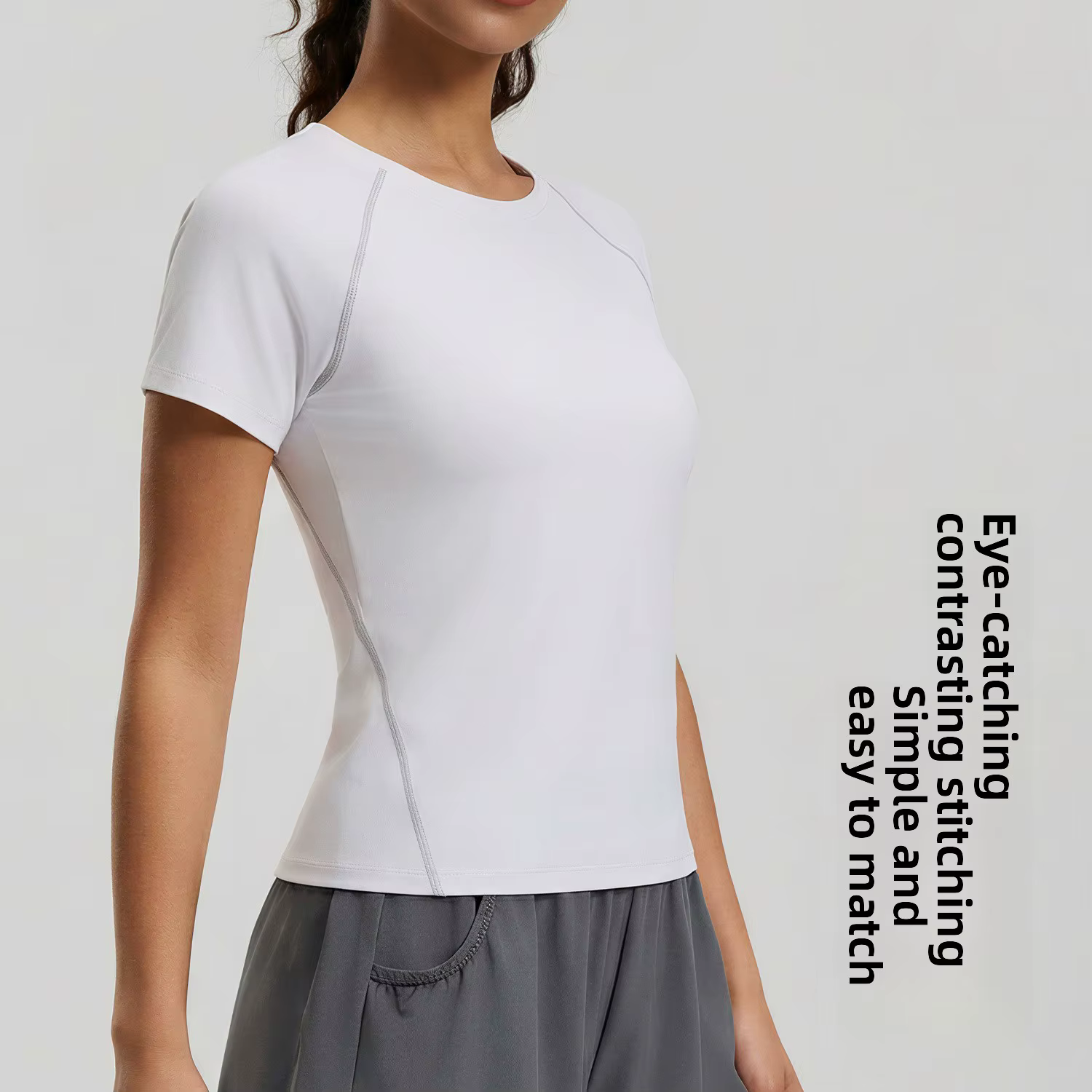 Nouveau T-shirt de sport pour femme : Col rond