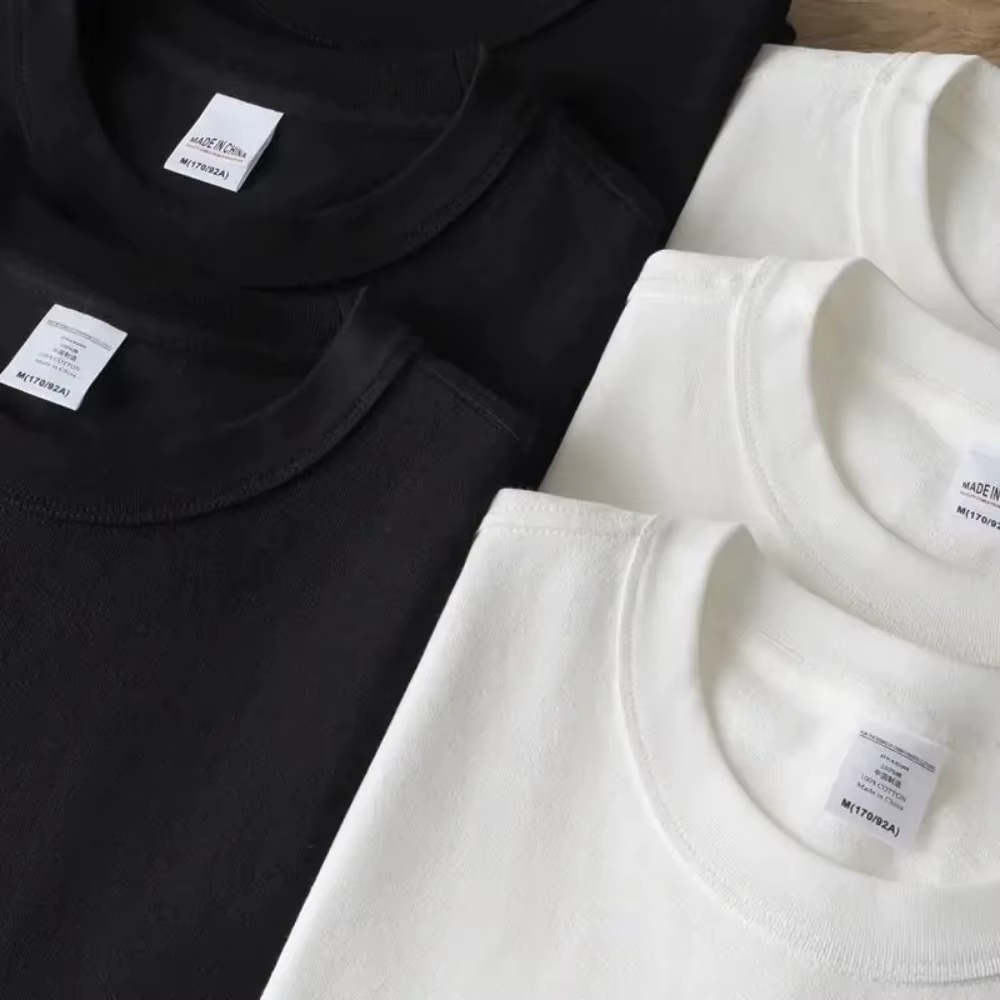 T-shirt mascotte de crème glacée rétro Scoops Ahoy