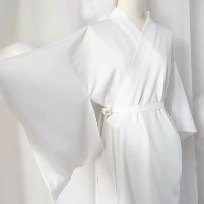 Kimono traditionnel japonais uni pour femme