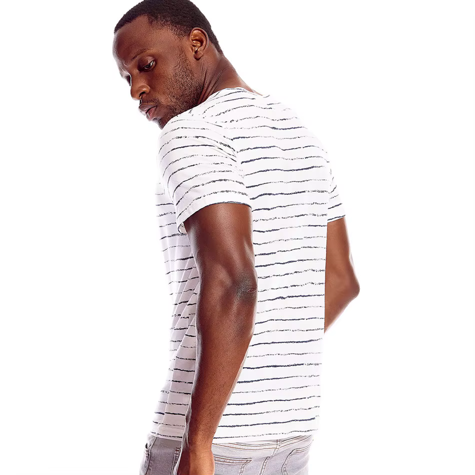 T-shirt à rayures zébrées pour homme